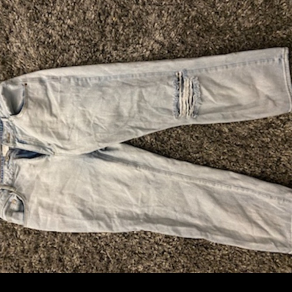 Mom jeans with a slit in the back size 8 best